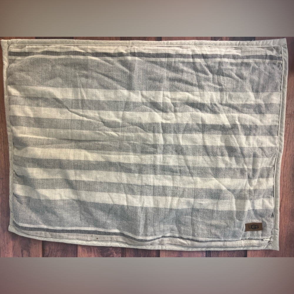 UGG Gray Striped Zip up‎ Pillow Cover Sham With Soft Cream Back